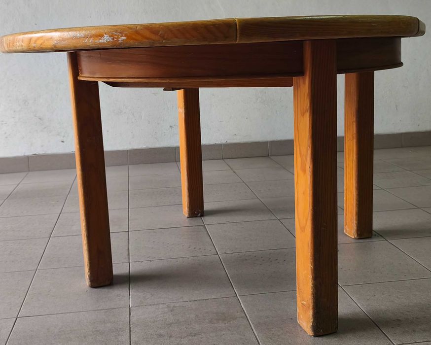 6 Cadeiras e mesa, barato