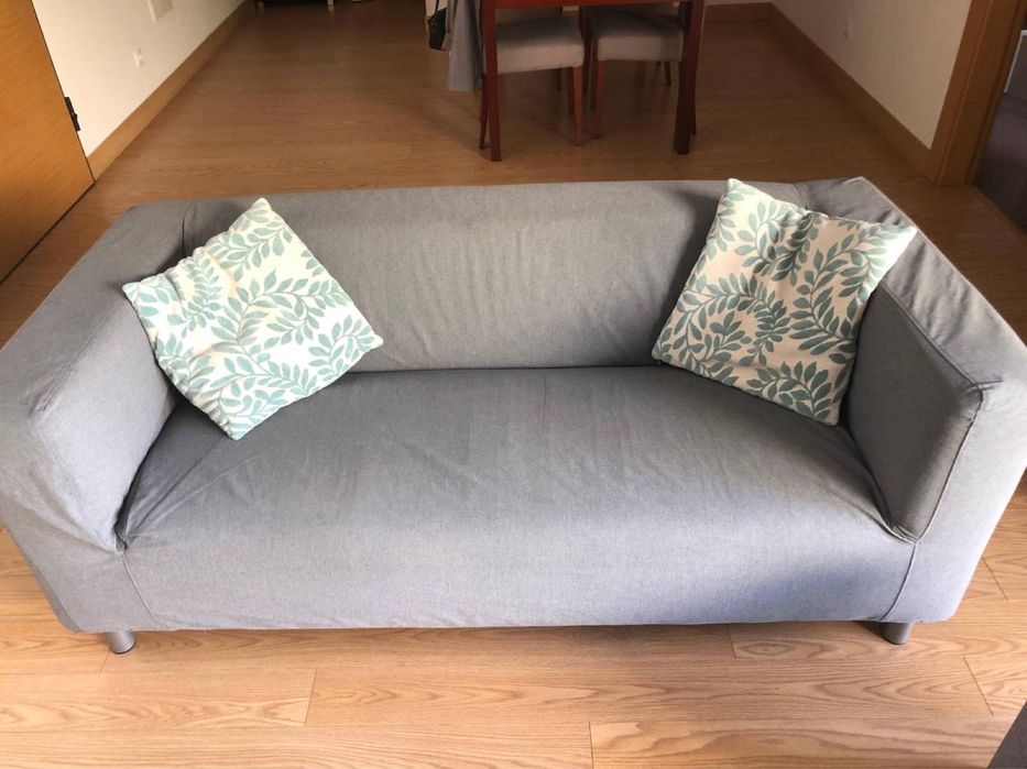 Sofá Klippan cinza ikea