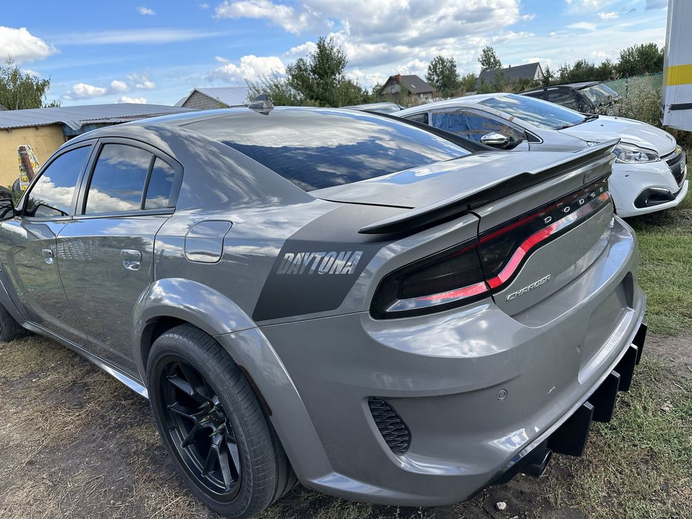 Dodge charger v8 5.7hemi 2018