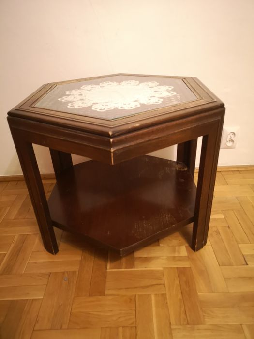 Stylowy drewniany stolik kawowy, ława