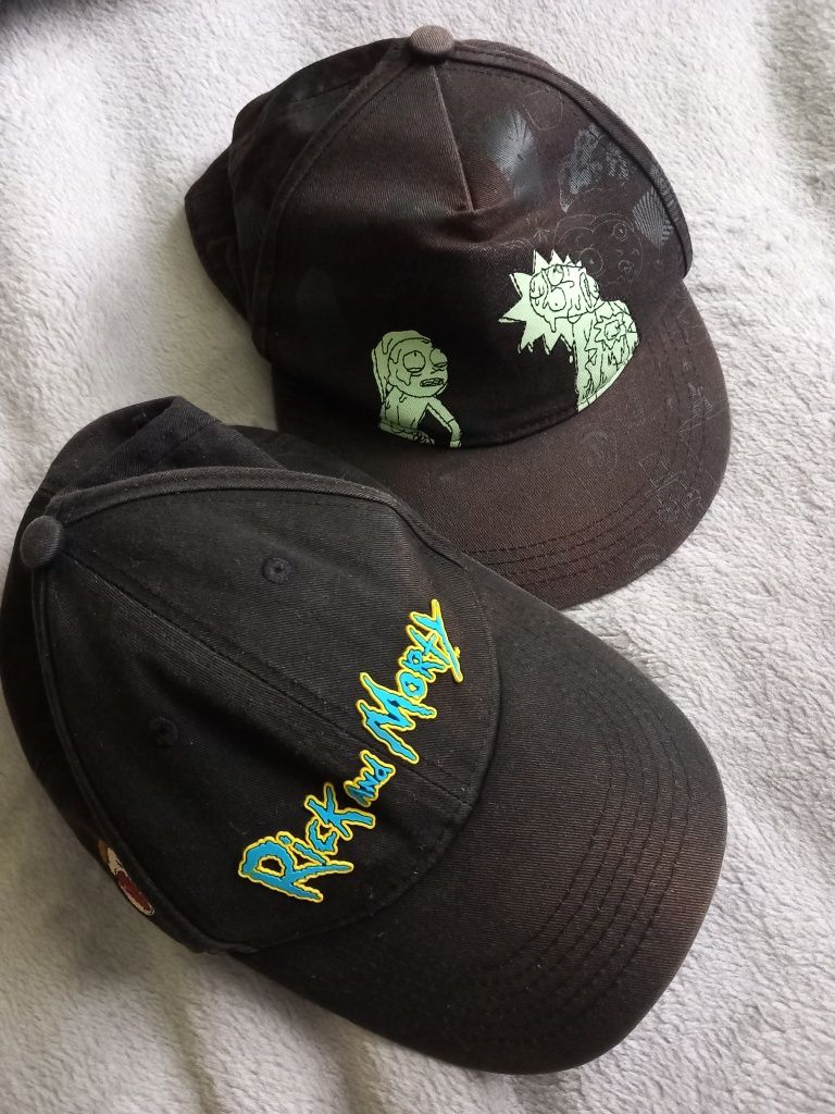Dwie czapki z daszkiem Rick and Morty