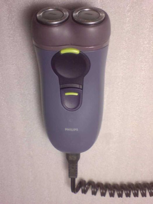 Электобритва Philips филипс