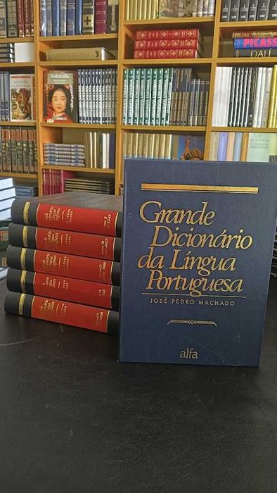 Grande Dicionário da Língua Portuguesa de José Pedro Machado