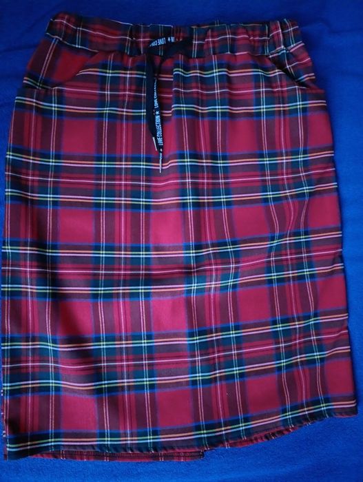 Spódnica MIDI z wysokim stanem