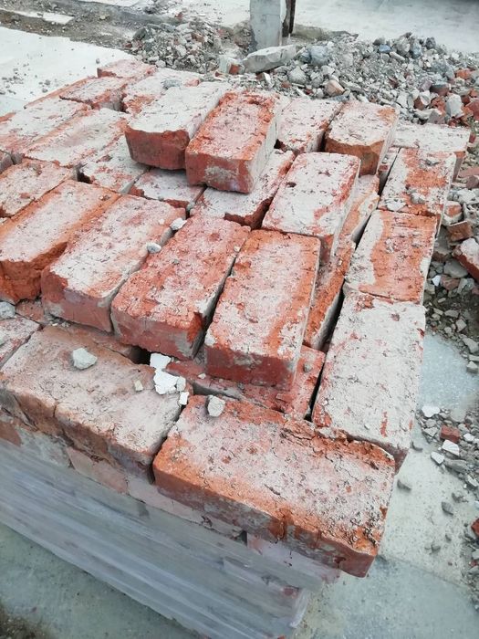 Цегла одинарна повнотіла австрійська польська з клеймом шамотна бруків