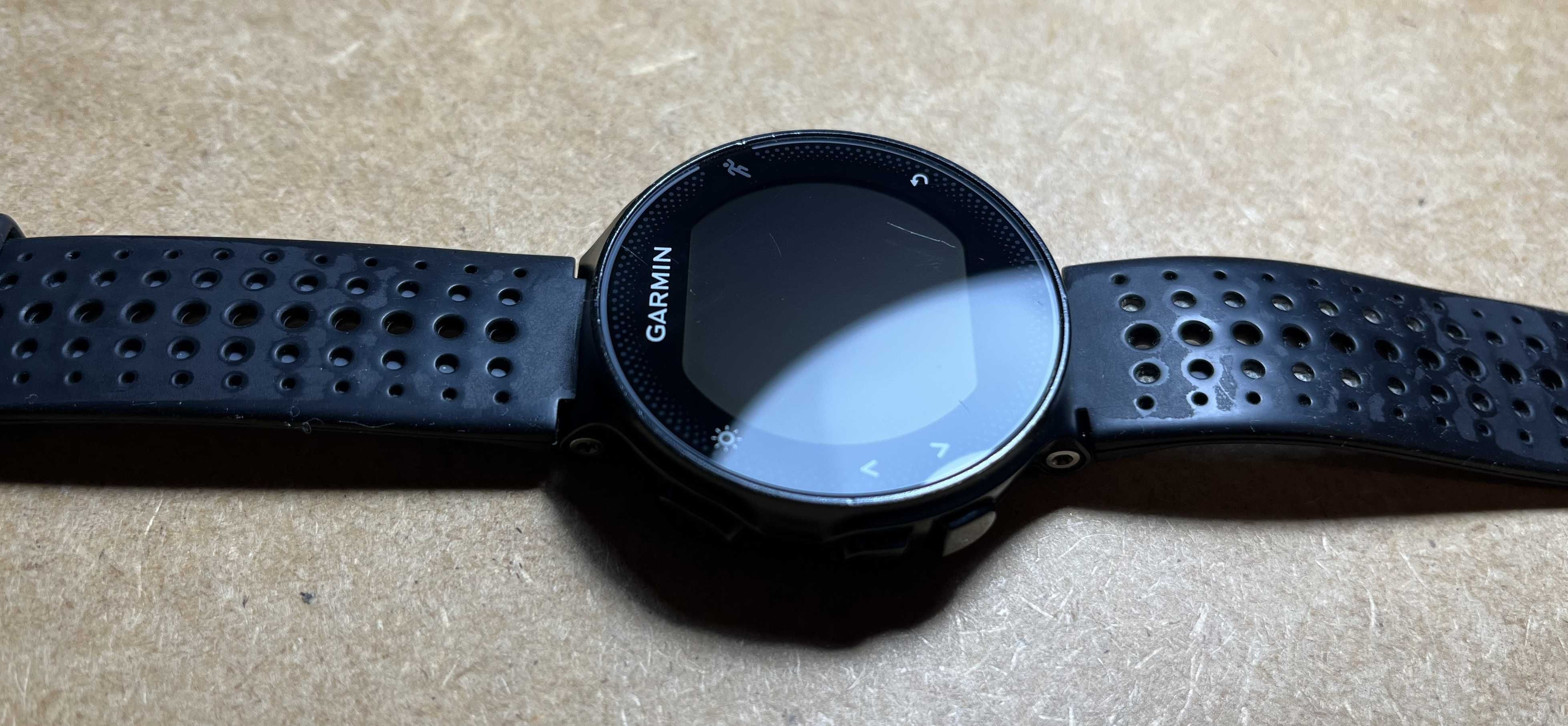 Garmin Forerunner 235