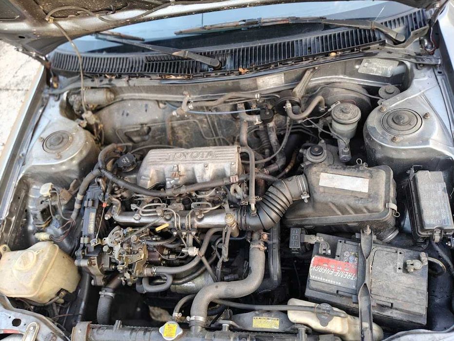 Toyota Corolla 1800D - 5 lugares