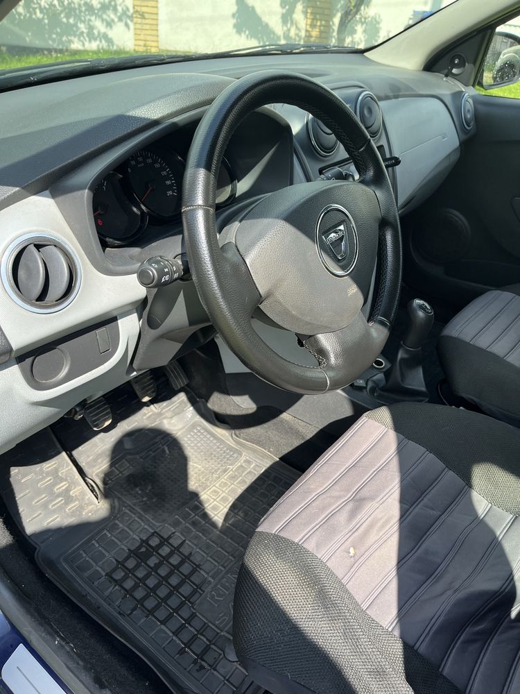 Продам Renault Sandero