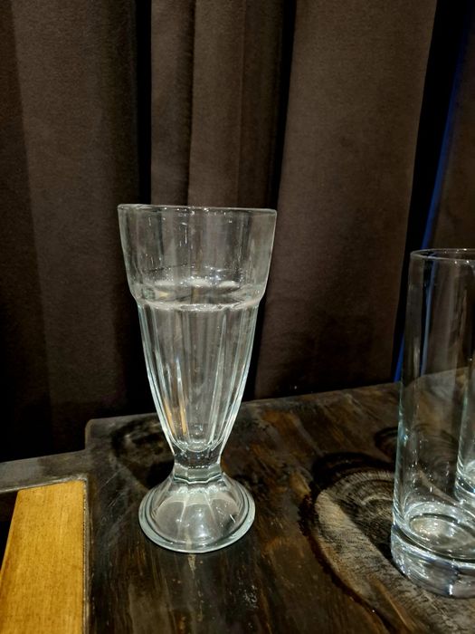 Продаж посуду, бокали, стакани, тарілки