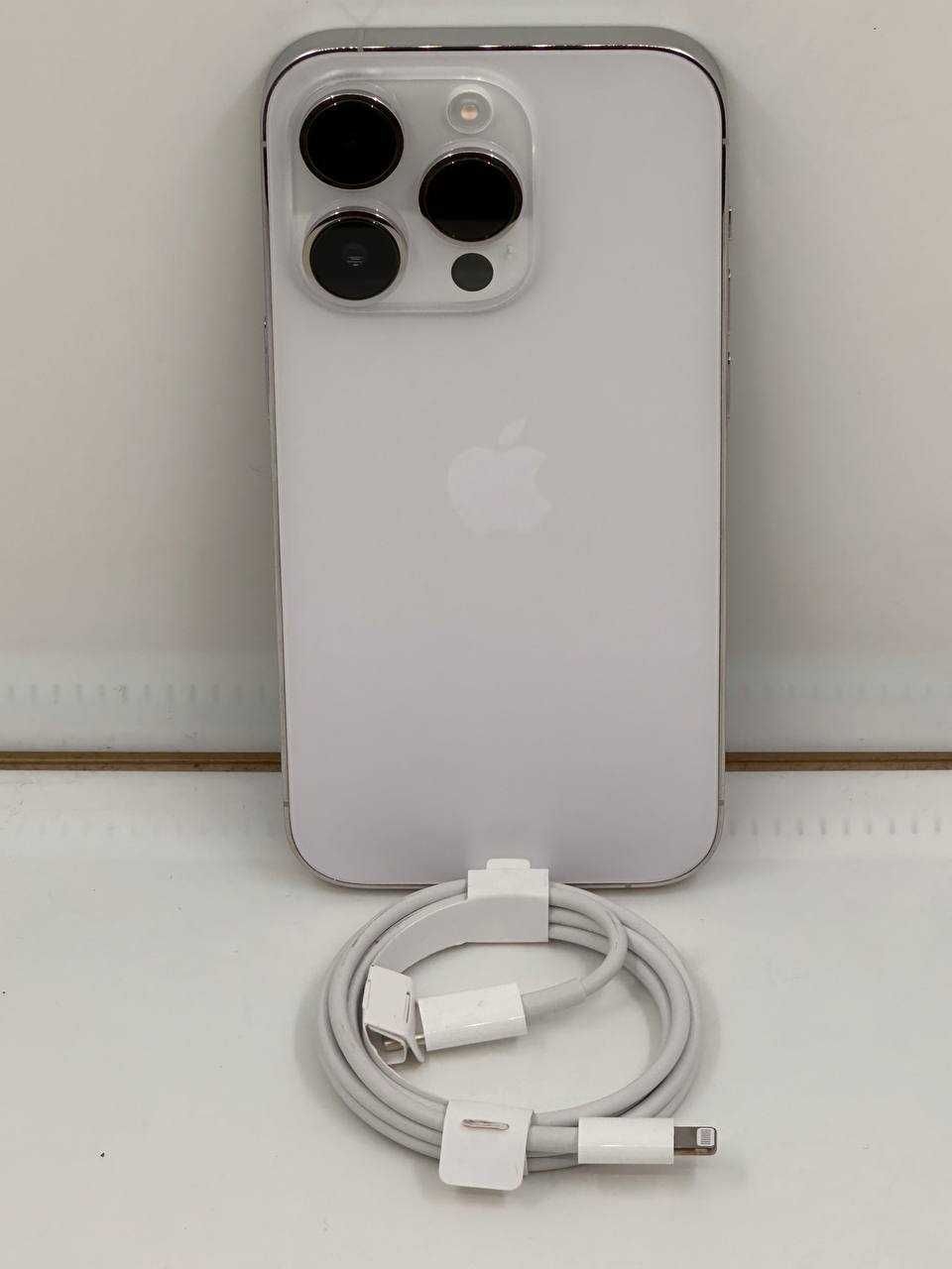 iPhone 14 Pro 256Gb Silver Neverlock ГАРАНТИЯ 6 Месяцев МАГАЗИН