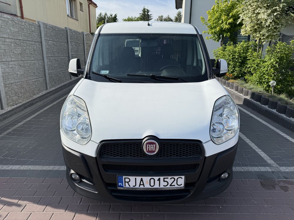 FIAT DOBLO 1.3 Multijet 90KM 2012r KLIMA zdrowy Po serwisie FV23%
