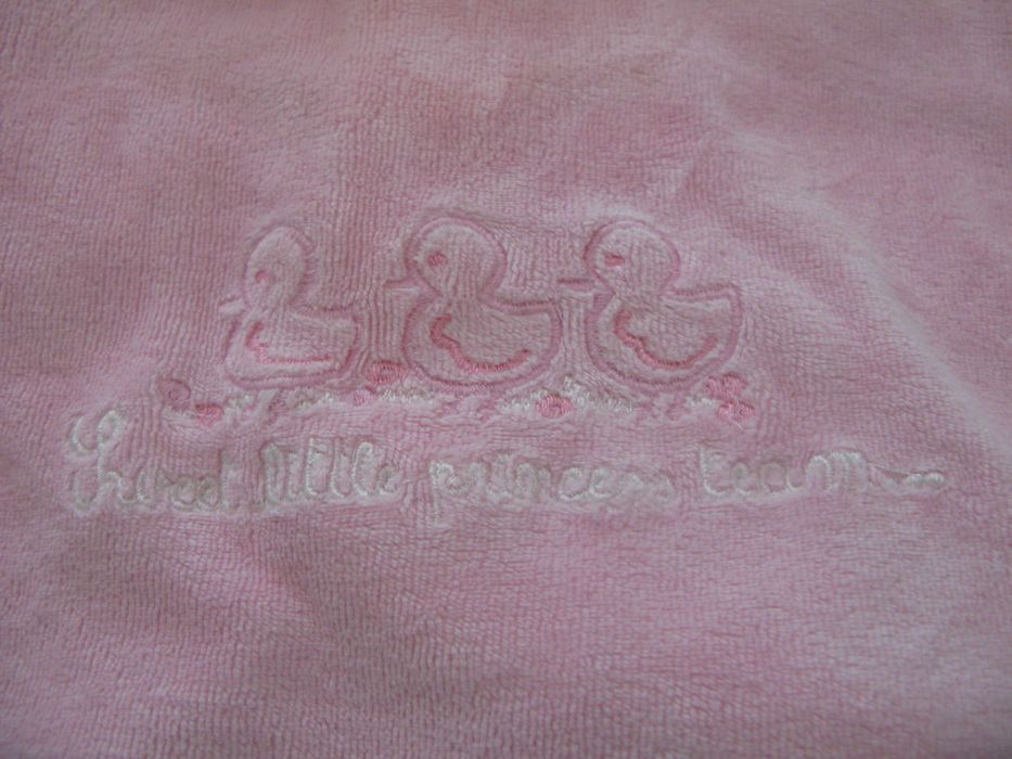 Roupa de bebé (menina) – 0 a 1 Mês: