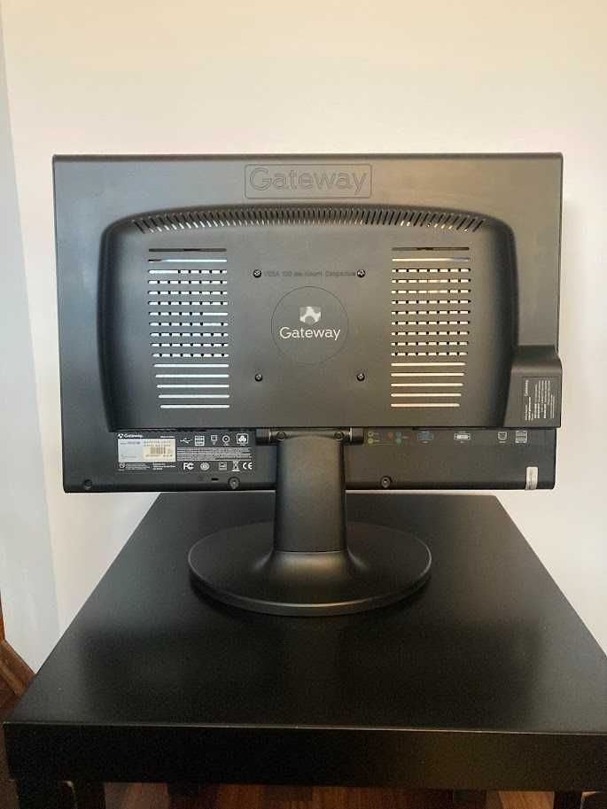 Monitor do komputera LCD 22 cale Gateway FPD2275W super stan i jakość