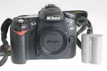 NIKON D90 - Como Nova (12 700 obturações)