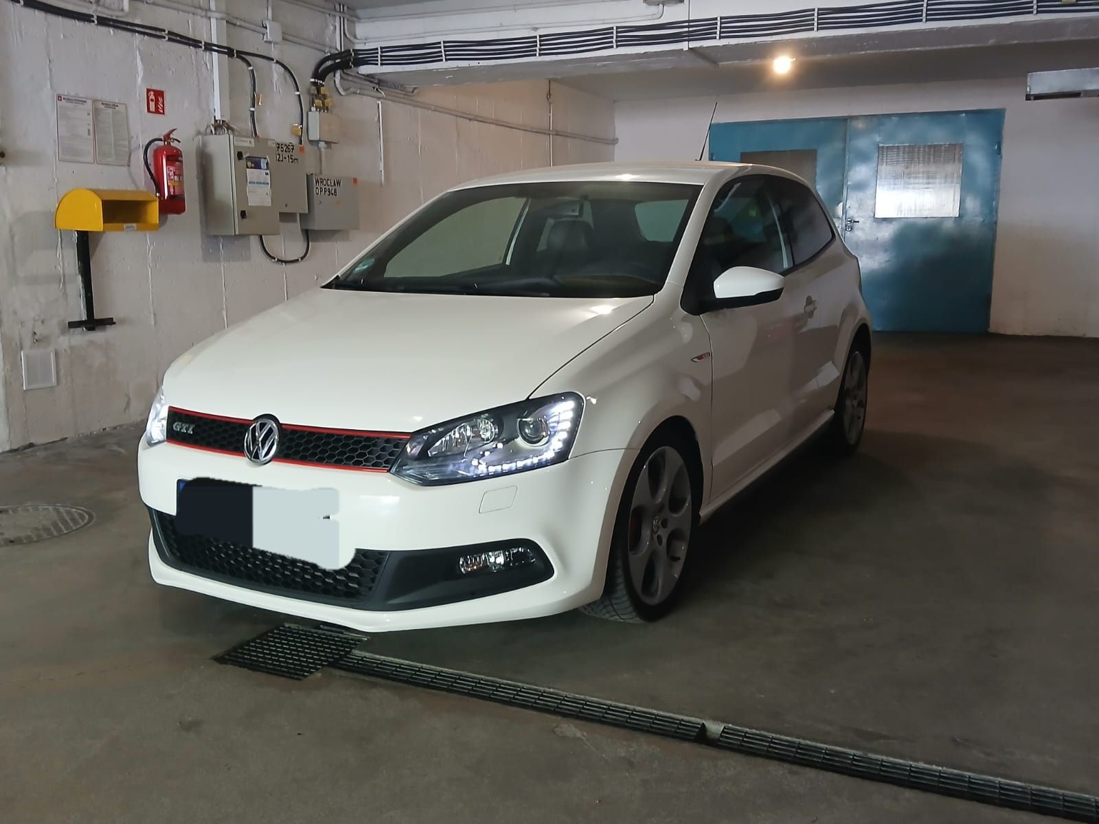 Volkswagen Polo GTI 1.4TSI DSG