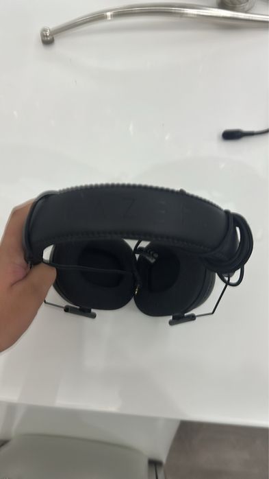 Auscultadores Gaming com Fio RAZER Blackshark V2