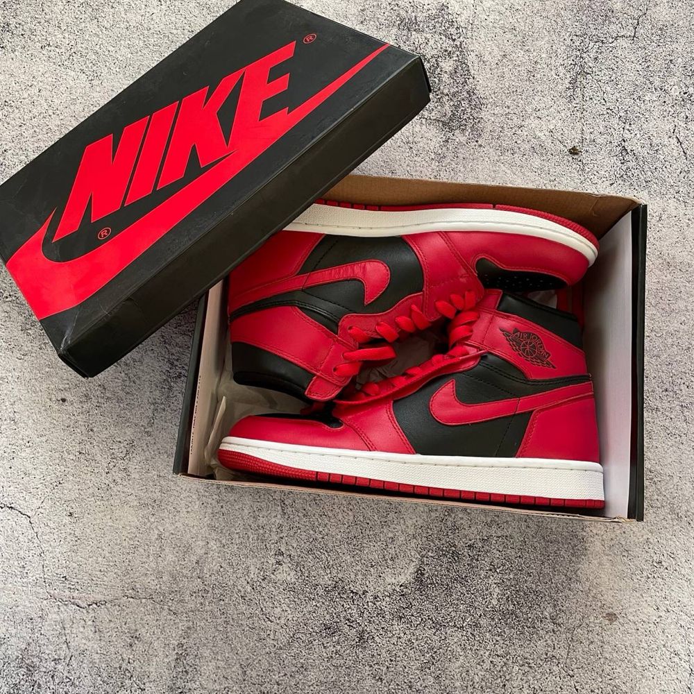 Кросівки Nike Air Jordan 1 High 85 Red