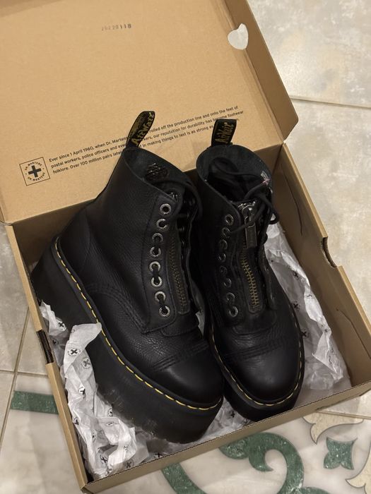 Dr.Martens оригінальні боти