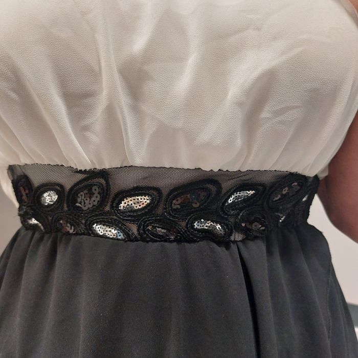 Sukienka na wesele z dłuższym tyłem made in Italy S 36