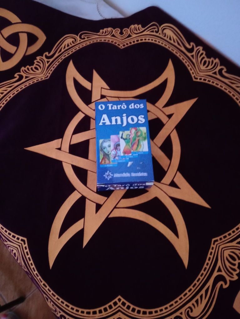 Tarot dos Anjos novo com toalha de jogo