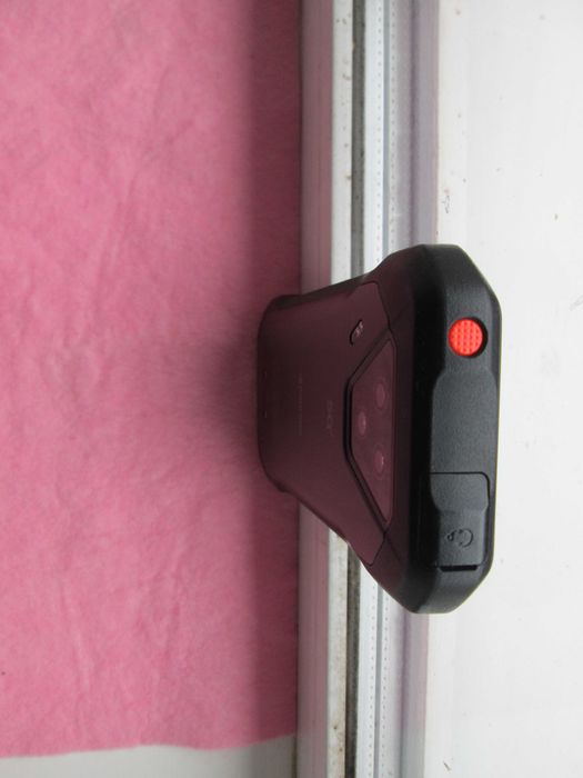 Kyocera DuraForce Ultra 5G E7110, СТАН НОВОГО.