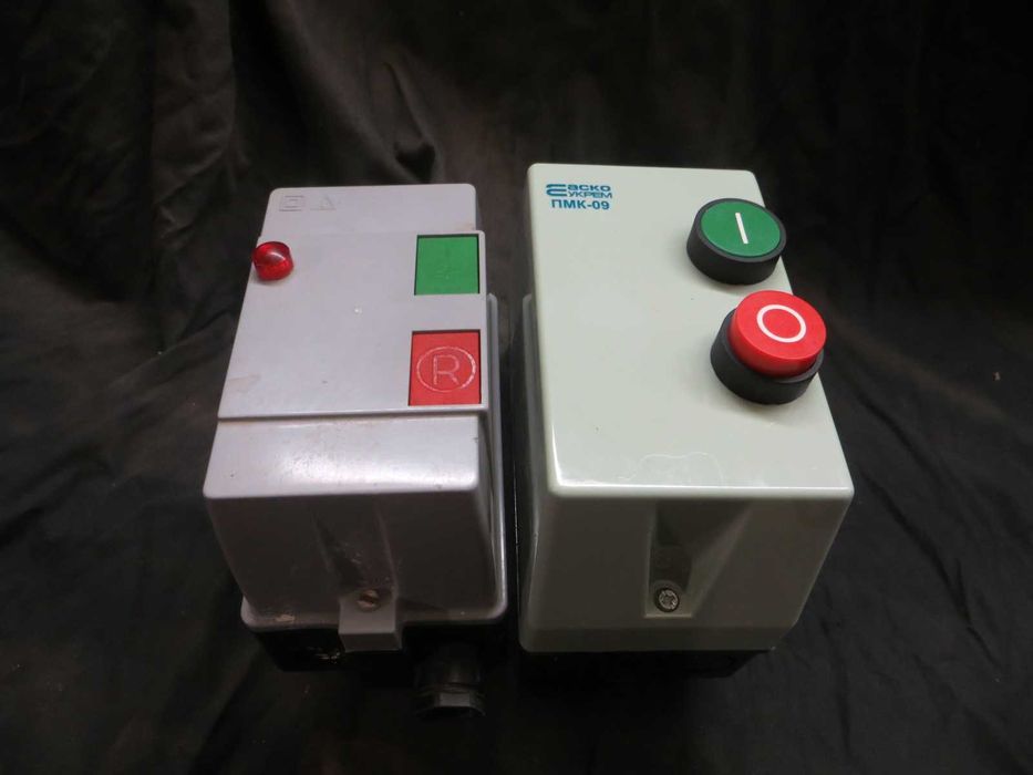 Магнитный пускатель в корпусе.