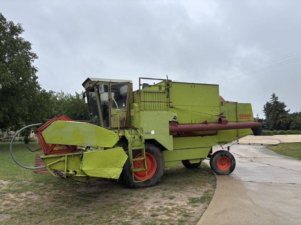 Claas Dominator 85