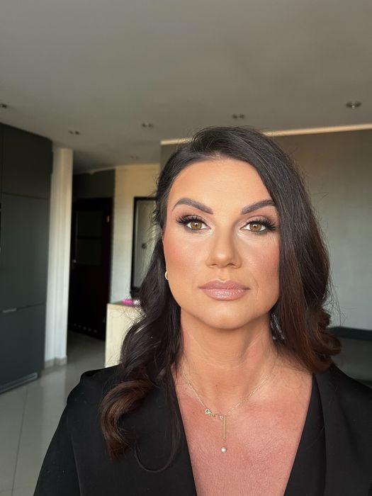 Profesjonalny makijaz, fryzury, keratynowe prostowanie z dojazdem