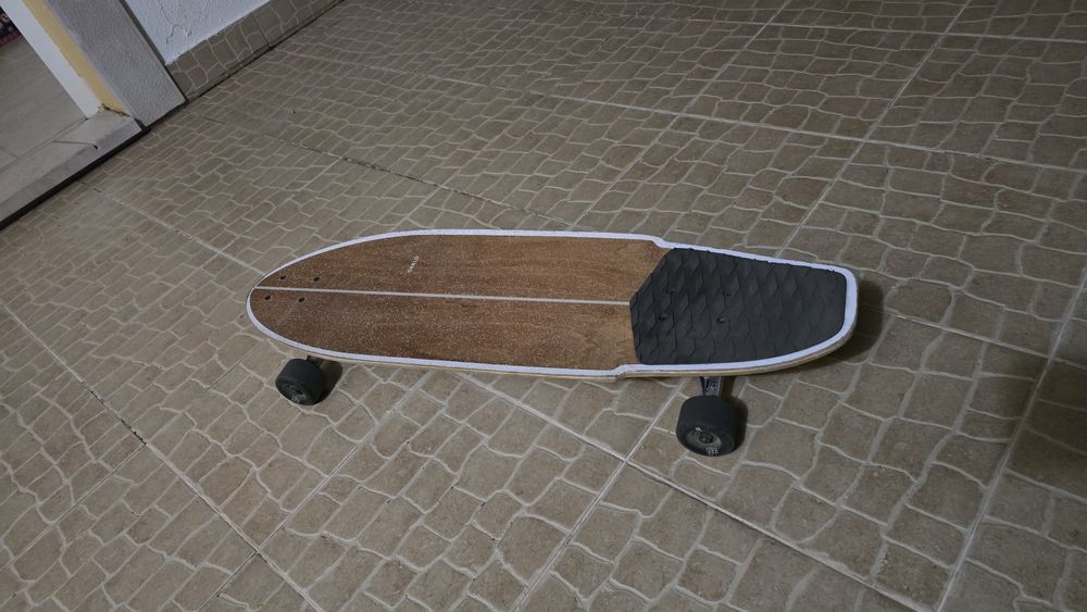 Surfskate em óptimo estado