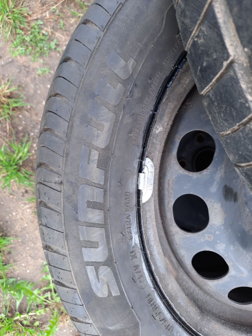 Komplet kół 215/55 R16