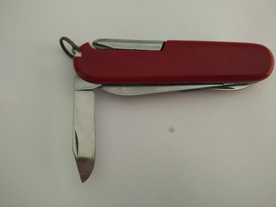 Scyzoryk Victorinox Super Tinker lata 52 do 72 biały kruk