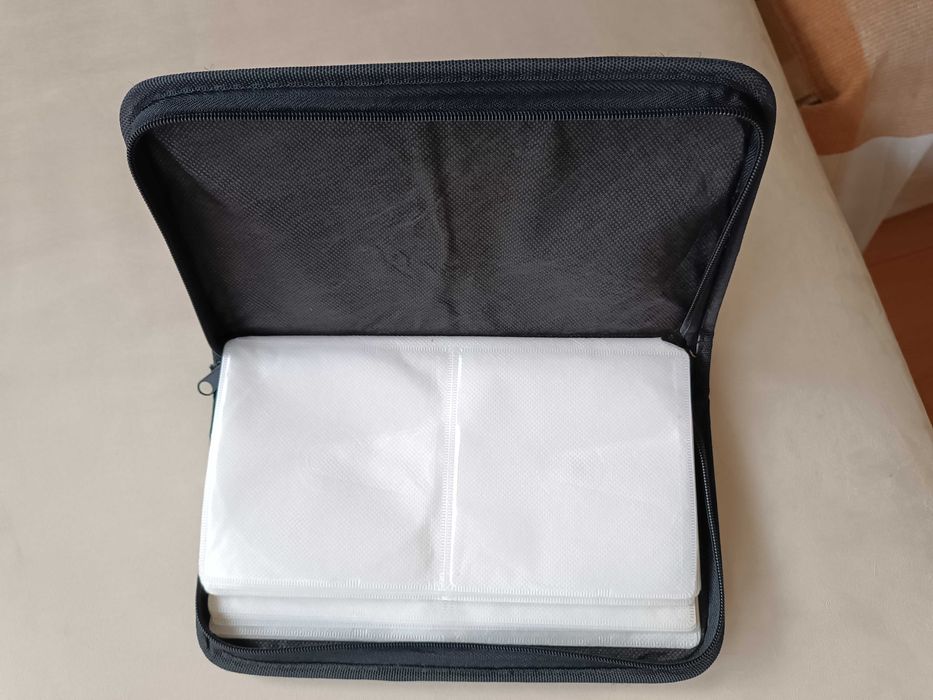 porta cds vermelho