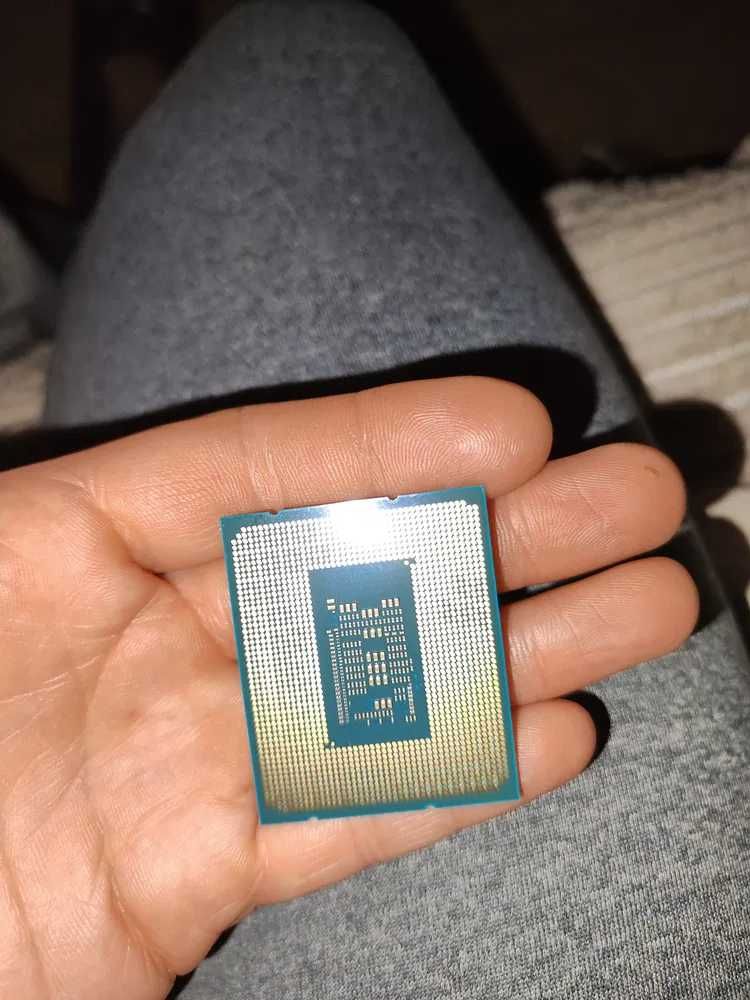 Процессор Core i5-12400F s1700