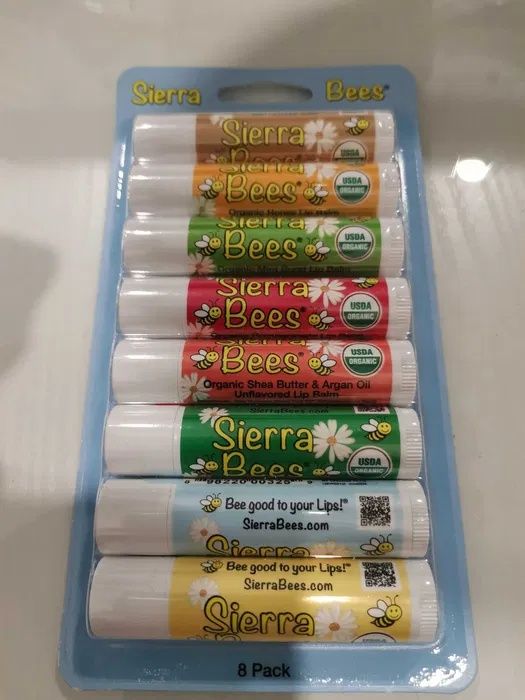 Бальзам блеск для губ гигиническая помада блиск