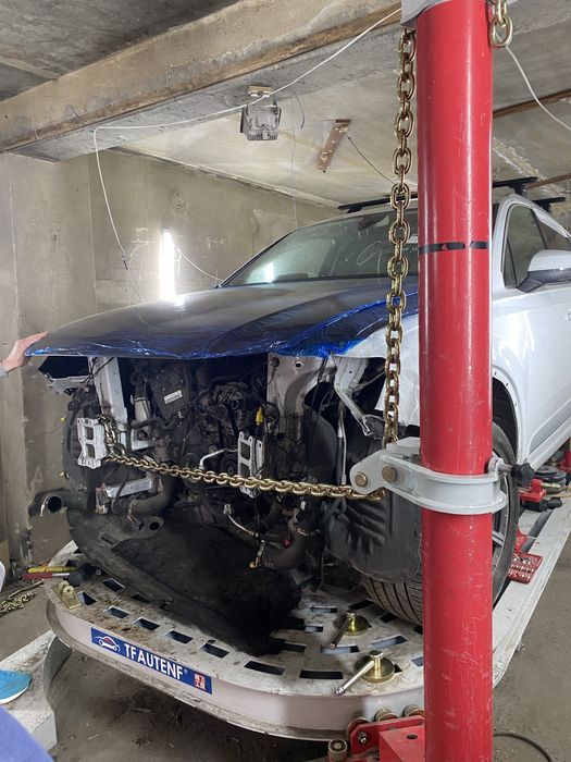 Авто ремонт.Покраска,рихтовка,пайка,замена чверти,химчистка,полировка.