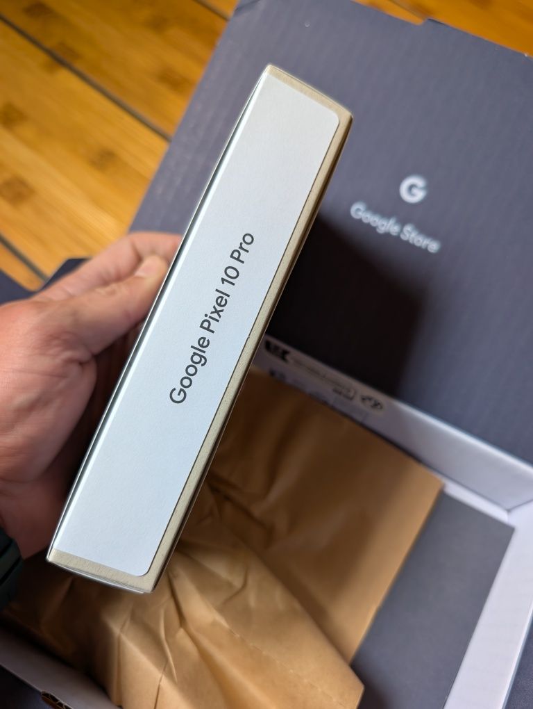 Google Pixel 10 Pro 256 512 Moonstone новий, Київ доставка по Україні