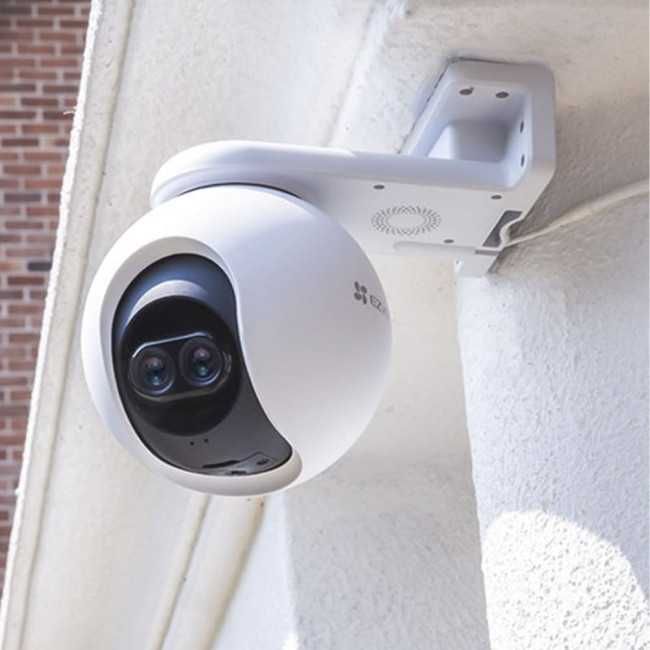2 Мп поворотная Wi-Fi камера с двойной линзой Ezviz CS-C8PF