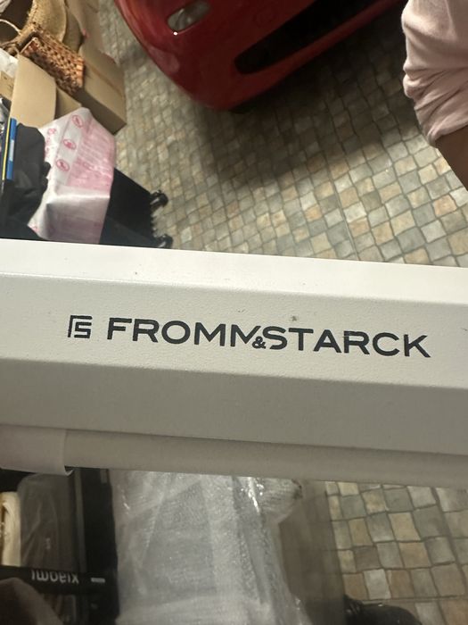 Tela para projeção Fromm&Starck