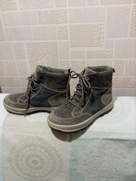 Ботинки утепленные