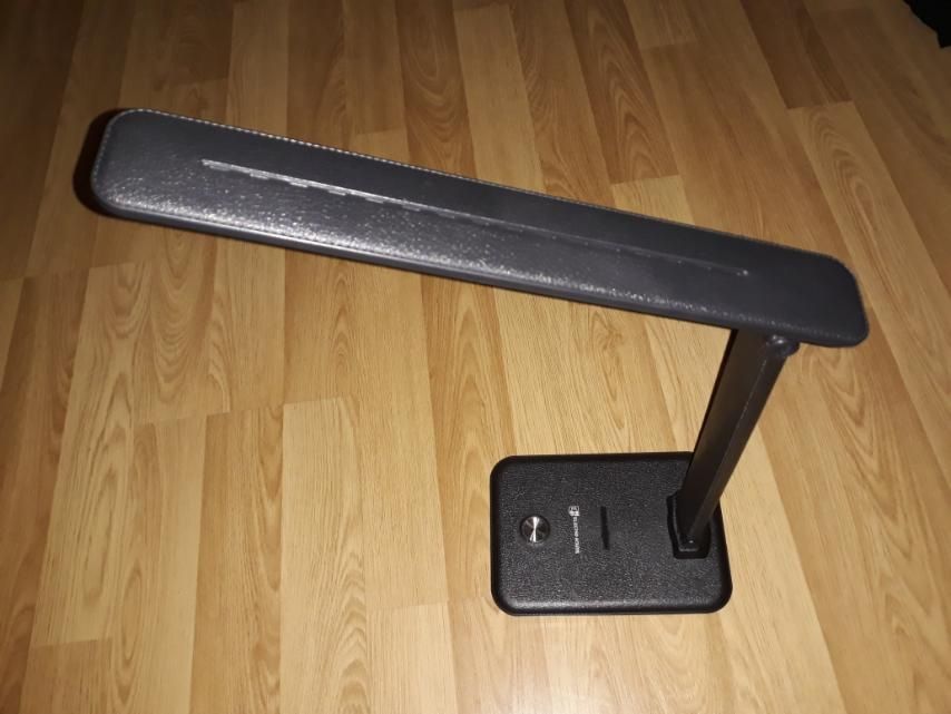 Акумуляторний Світильник 10 вт,світлодіодний,лед,лампа настільна