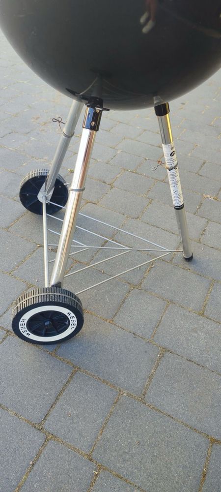 Grill na Wegiel Okrągły do Ogrodu marka Weber