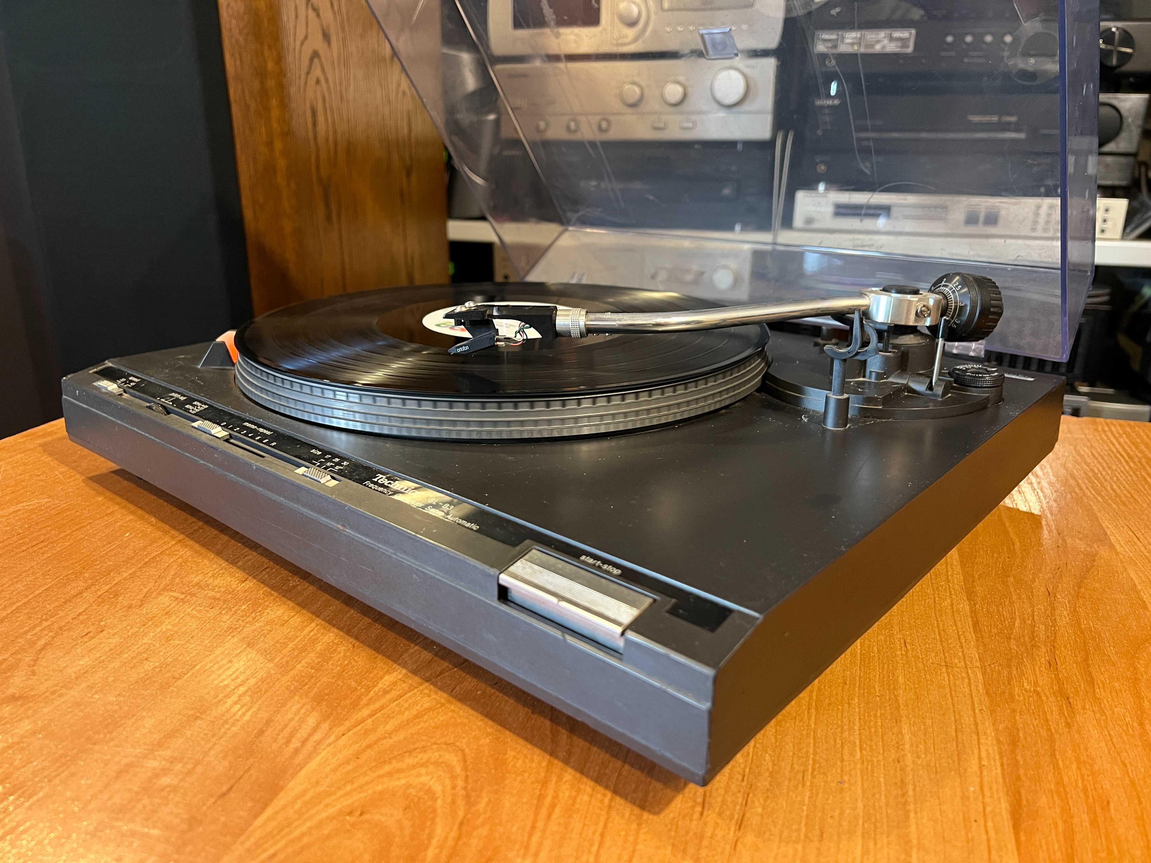 Gramofon Technics SL-B3, Audio Room