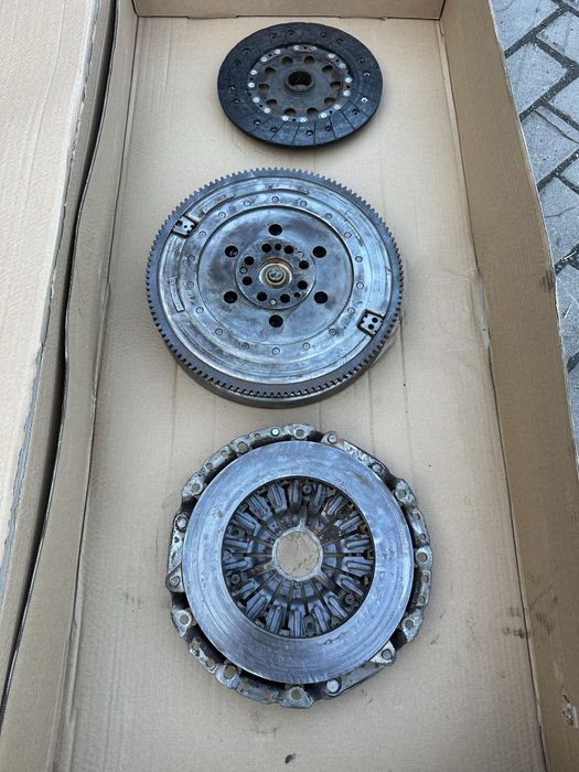BMW F10 F11 Sprzęgło koło dwumasowe dwumas komplet