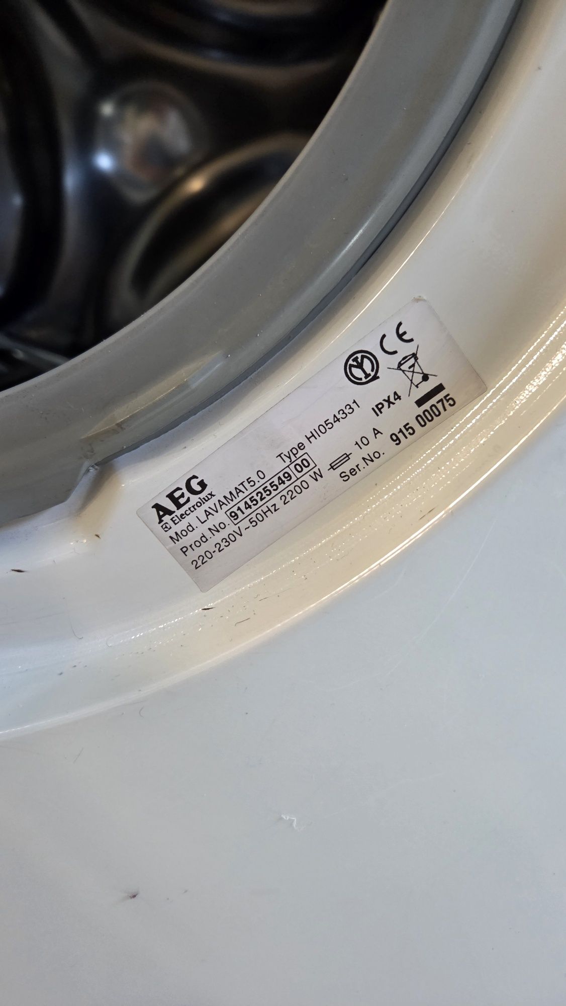 Máquina lavar roupa AEG