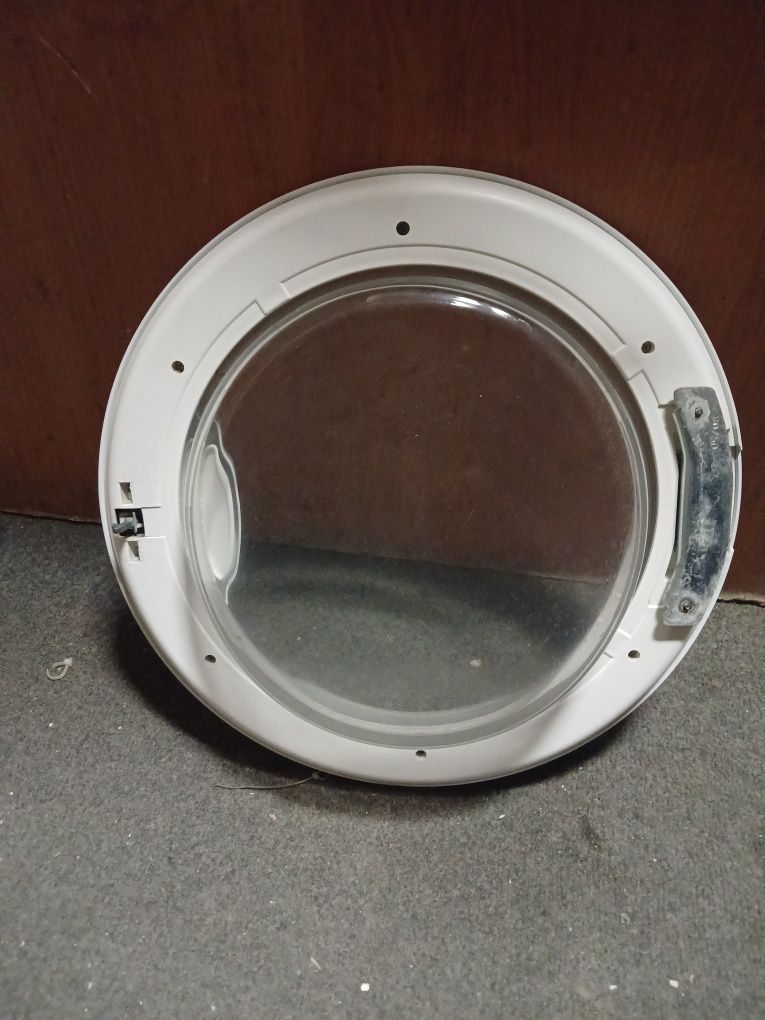 Люк до пральної машини Indesit