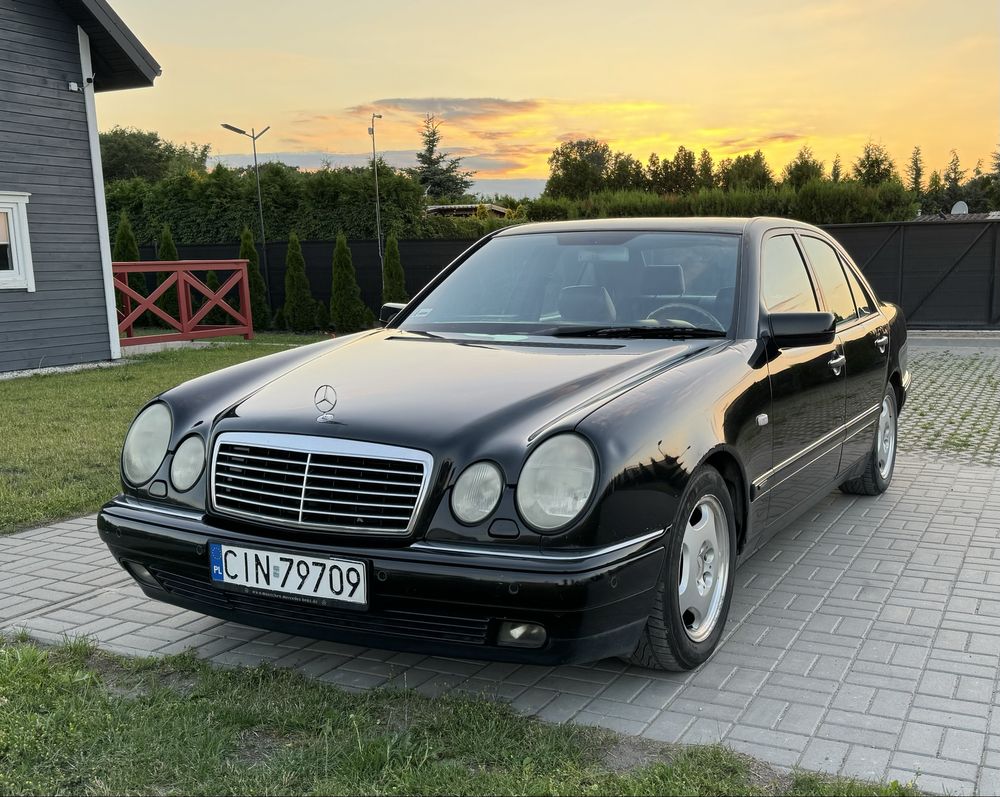 Mercedes W210 E280