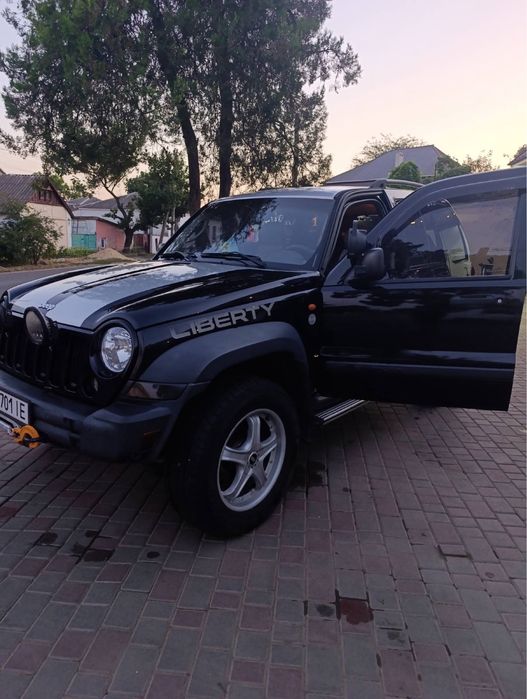 Jeep Liberty 2.8
