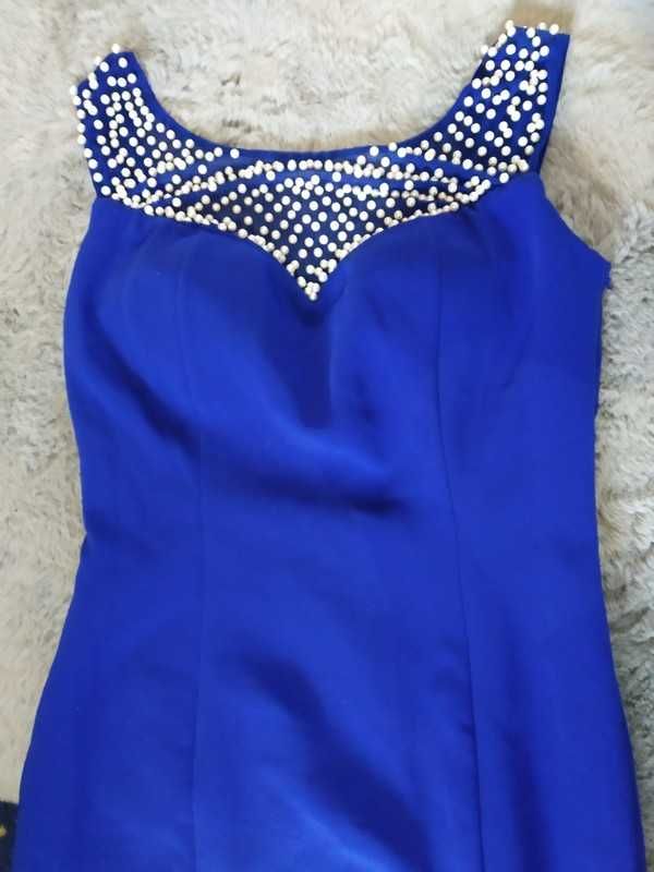 Prześliczna kobaltowa suknia