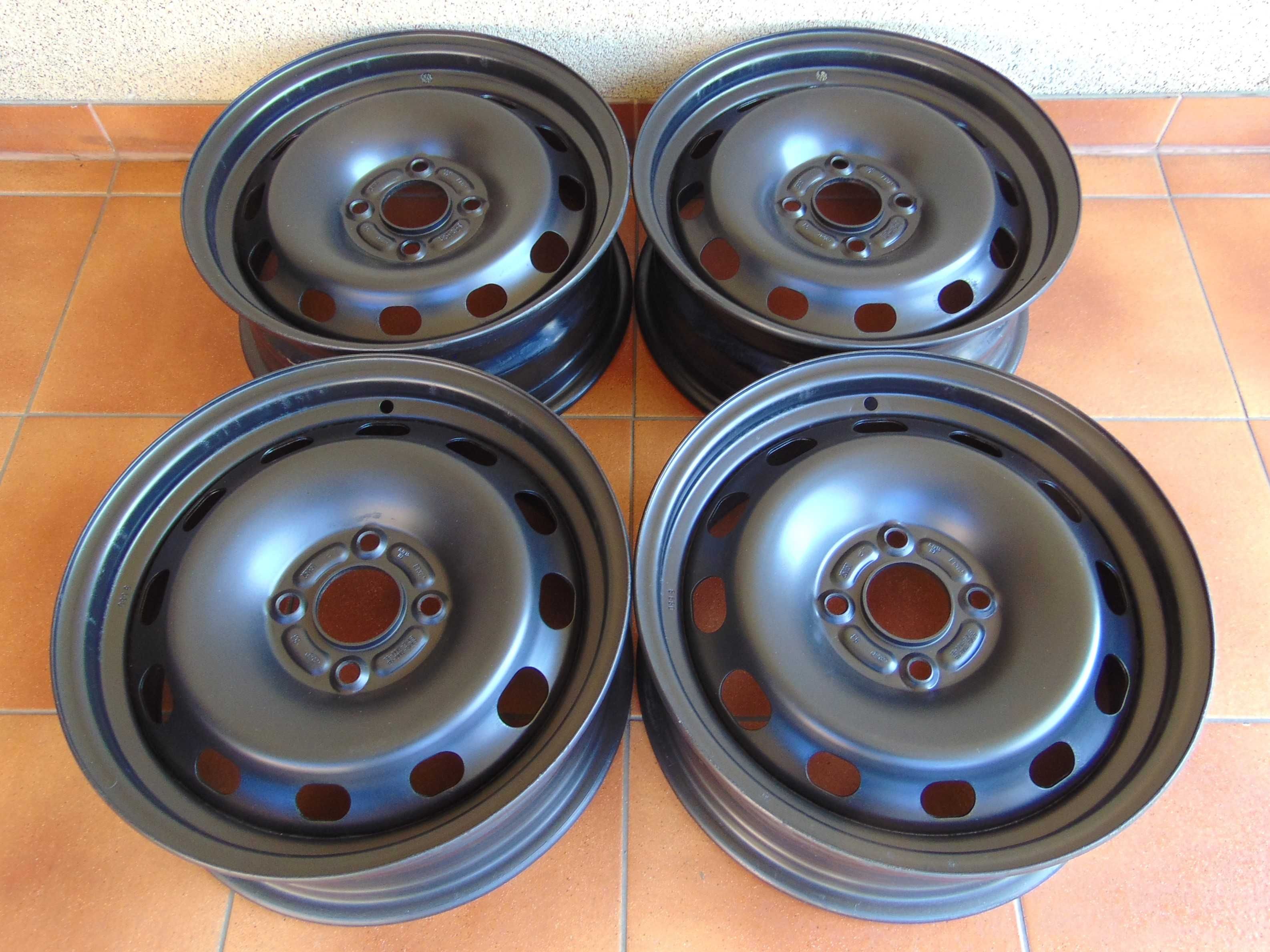 Felgi Stalowe 15'' 6x15 ET37,5 ECOSPORT B-MAX kpl.