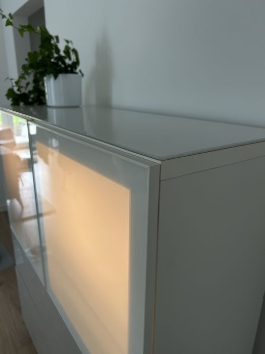 Komoda IKEA połysk